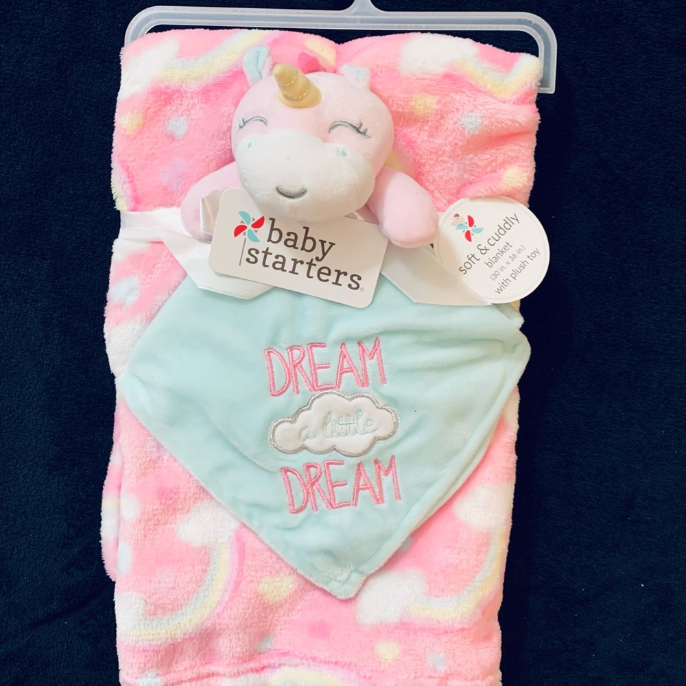 BabyGirls Baby Blanket_w Cuddle Toy_NWT